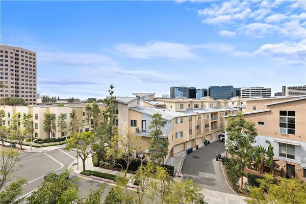 $995,000 | Undisclosed Address, Irvine, CA 92612