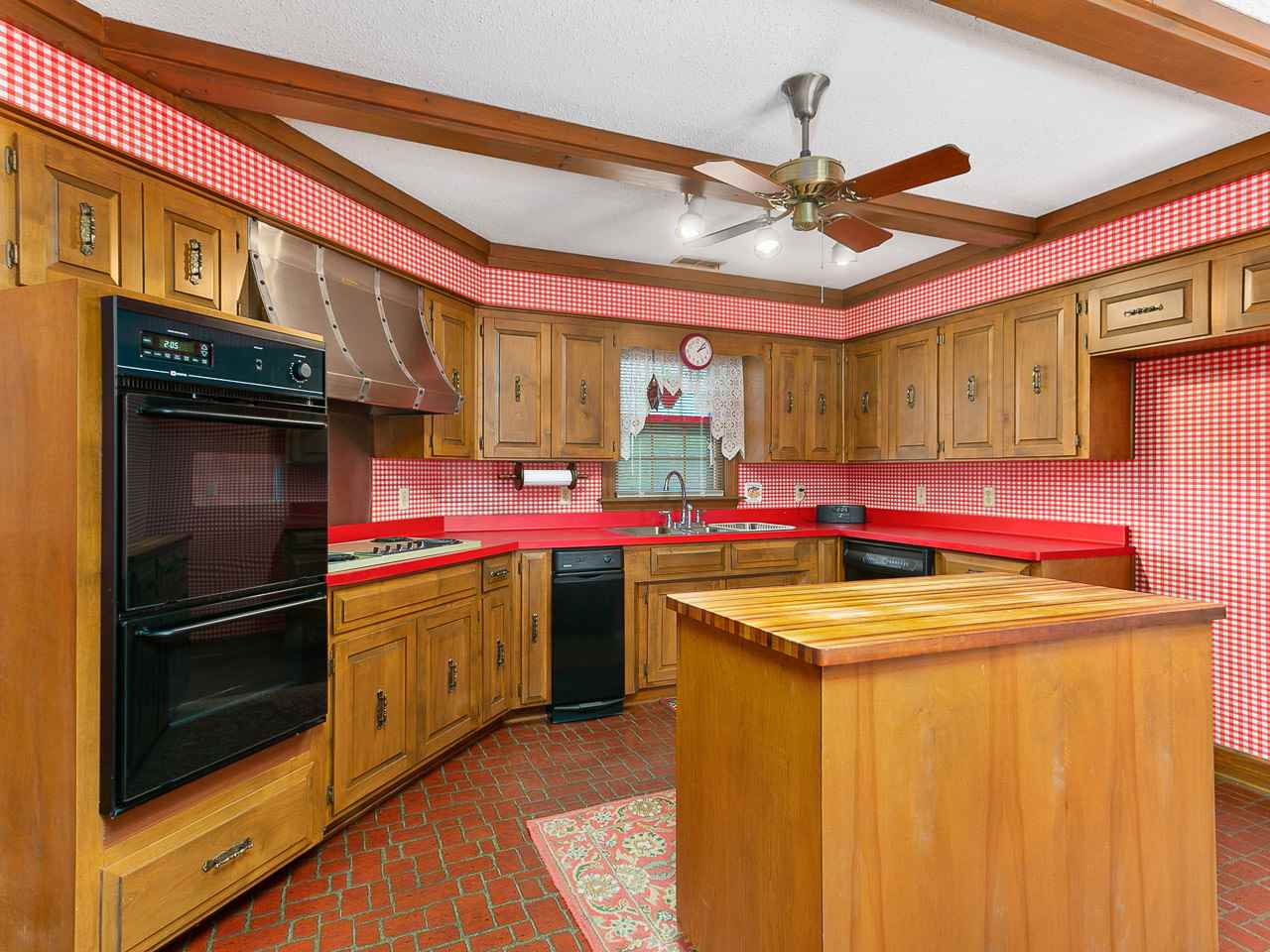 8791 Highway 9 Inman, SC 29349 - Photo 15 of 36