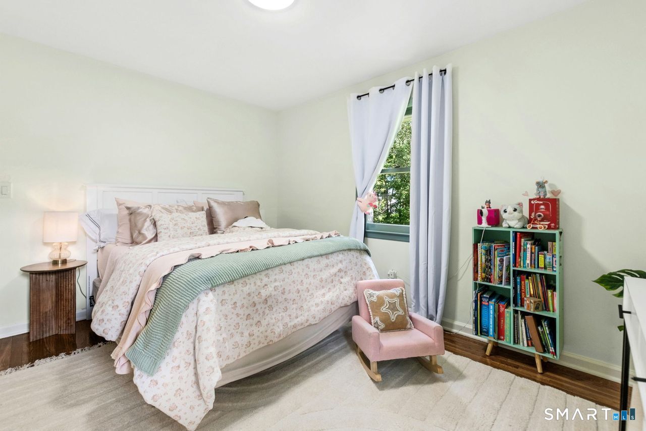 46 White Birch Road Ridgefield, CT 06877 - Photo 15 of 23 Gallery Image 15