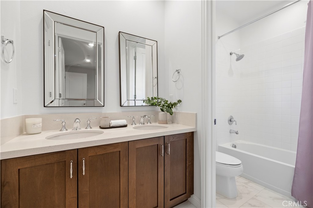 20657 Walnut Circle Porter Ranch, CA 91326 - Photo 36 of 68
