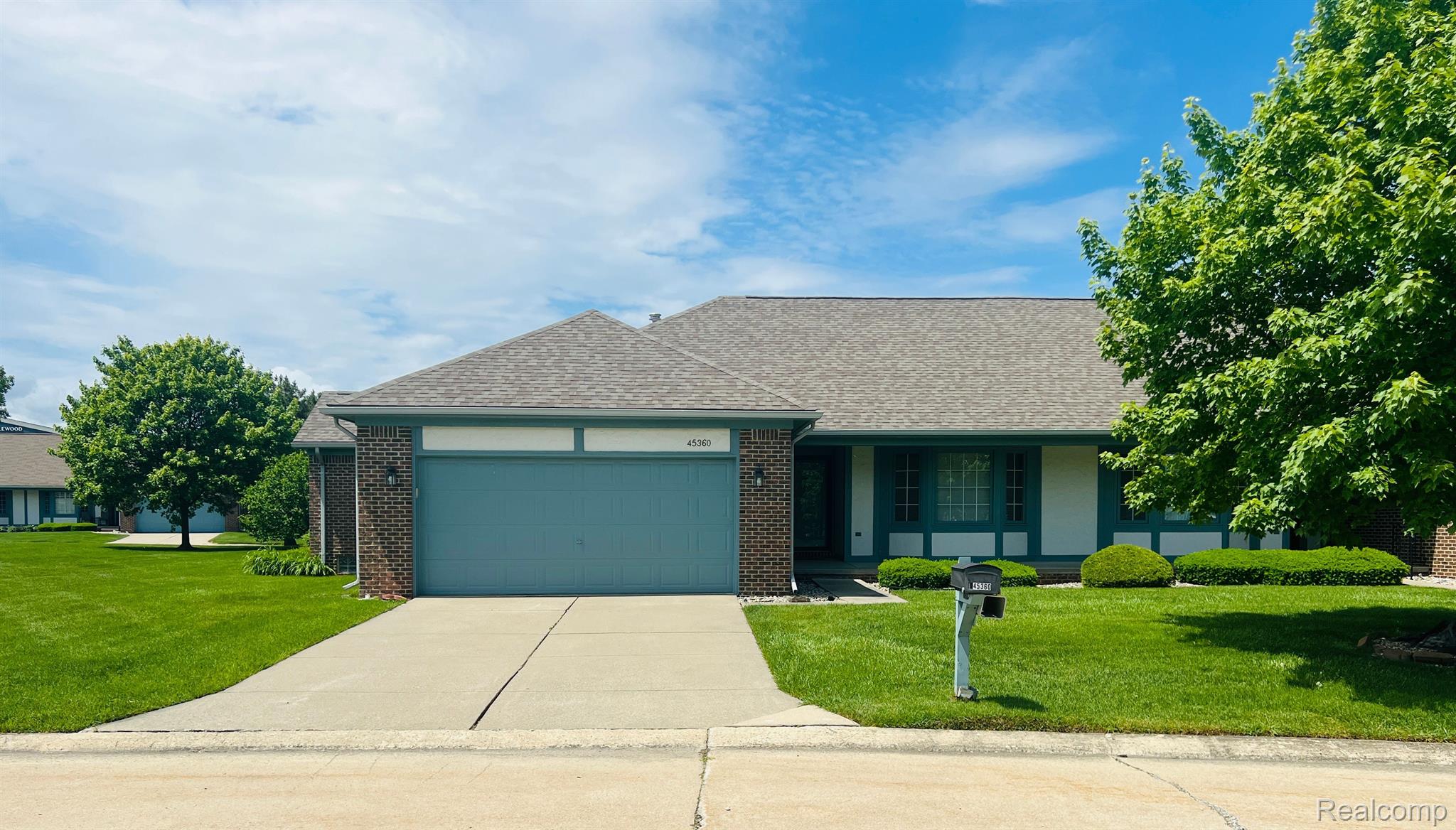 45360 Inverness Circle Macomb, MI 48044 - Photo 1 of 57 Gallery Image 1