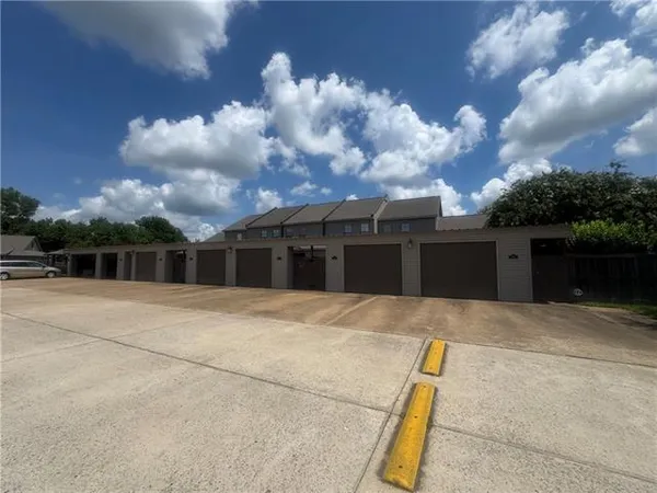 $189,300 | 706 Toulouse Street, Alexandria, LA 71303