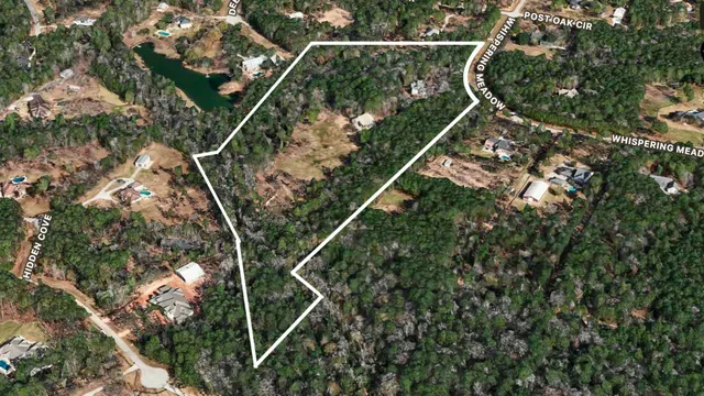 a view of a tennis court