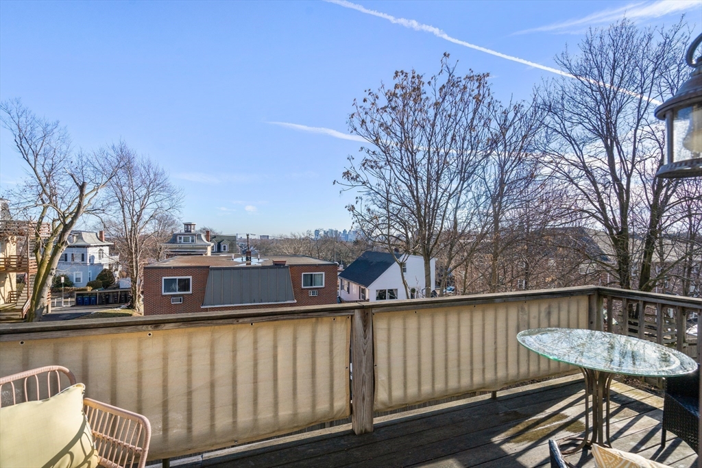 49 Tennyson Street, Unit 2 Somerville, MA 02145 - Photo 3 of 27