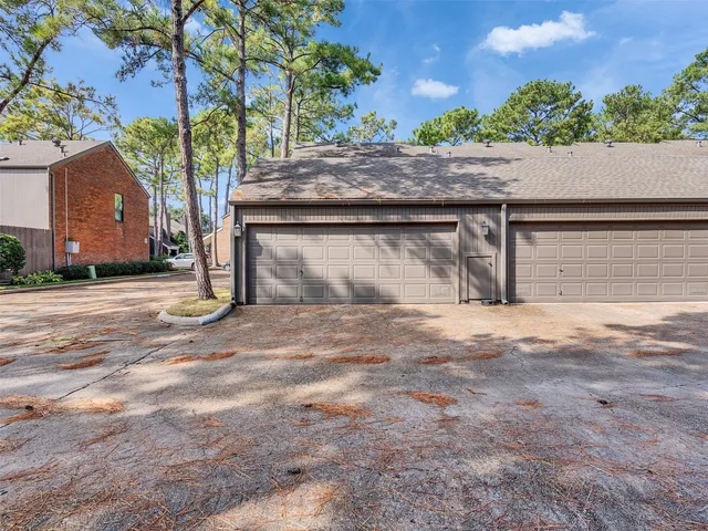 a house view with a outdoor space