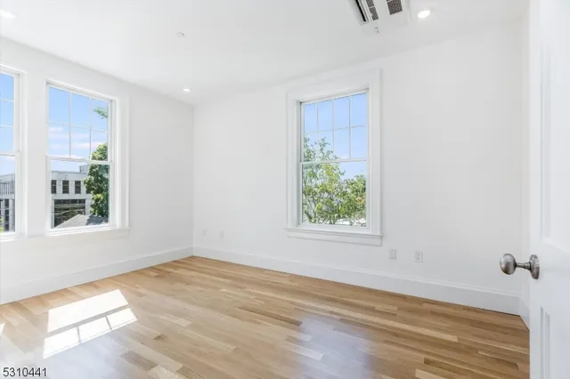 $5,500 | 63 Park Street, Unit 1, Montclair, NJ 07042