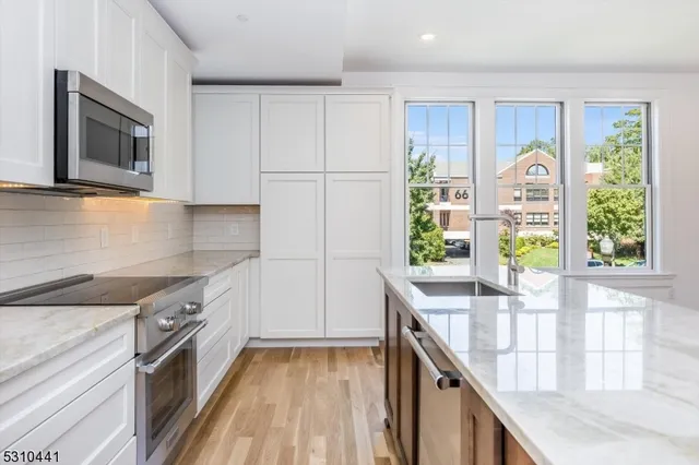 $5,500 | 63 Park Street, Unit 1, Montclair, NJ 07042