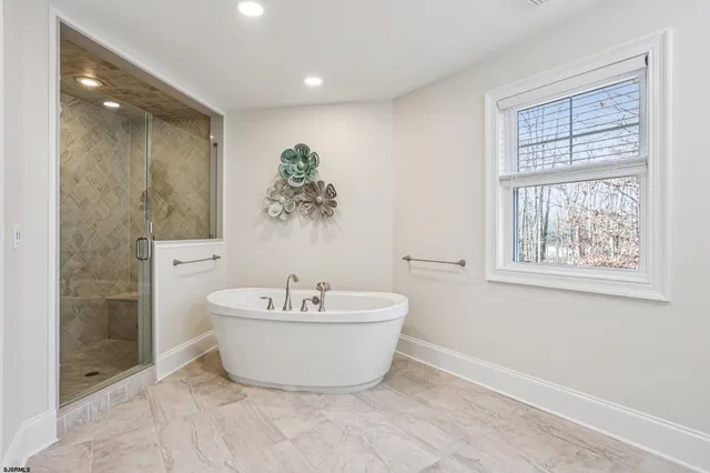 $1,085,000 | 802 Gatehouse Drive, Galloway Township, NJ 08205