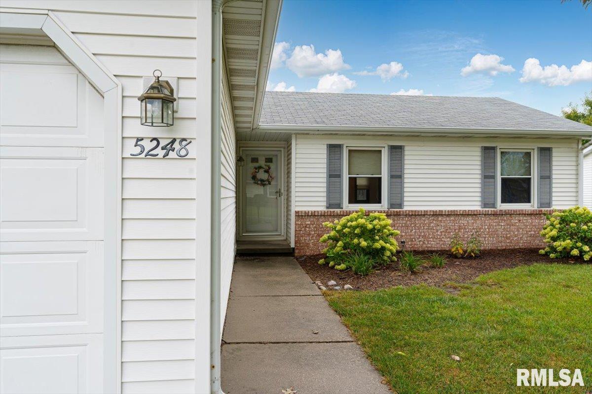 5248 Buford Street Springfield, IL 62703 - Photo 3 of 30