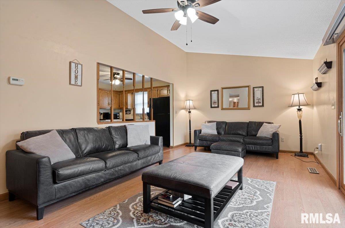 5248 Buford Street Springfield, IL 62703 - Photo 5 of 30