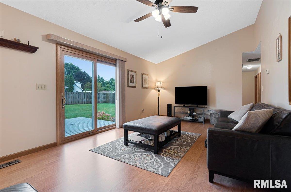 5248 Buford Street Springfield, IL 62703 - Photo 7 of 30