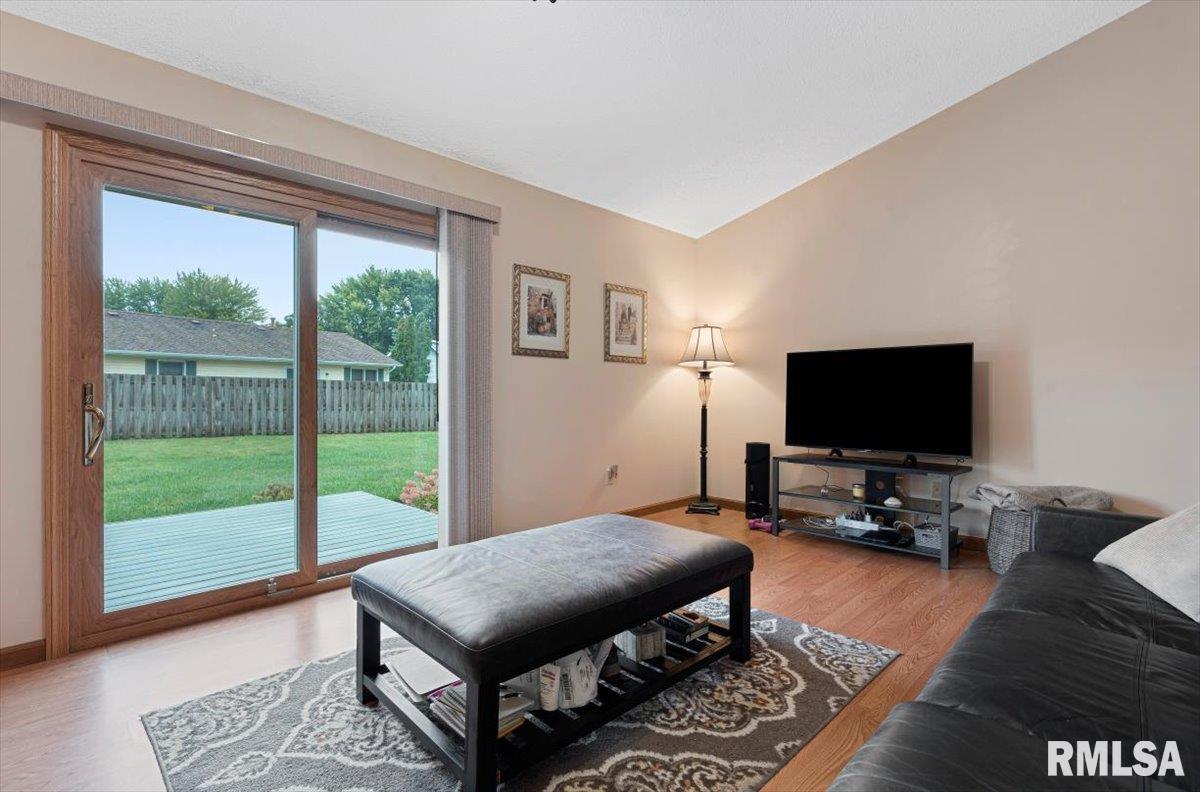 5248 Buford Street Springfield, IL 62703 - Photo 8 of 30