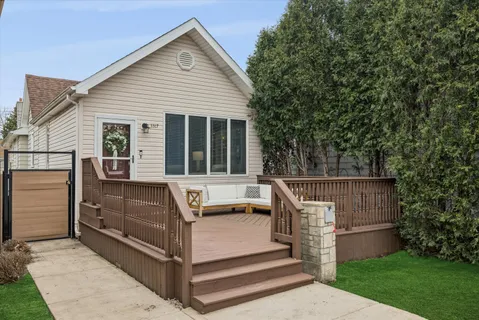 $385,000 | 3317 North Osceola Avenue, Chicago, IL 60634