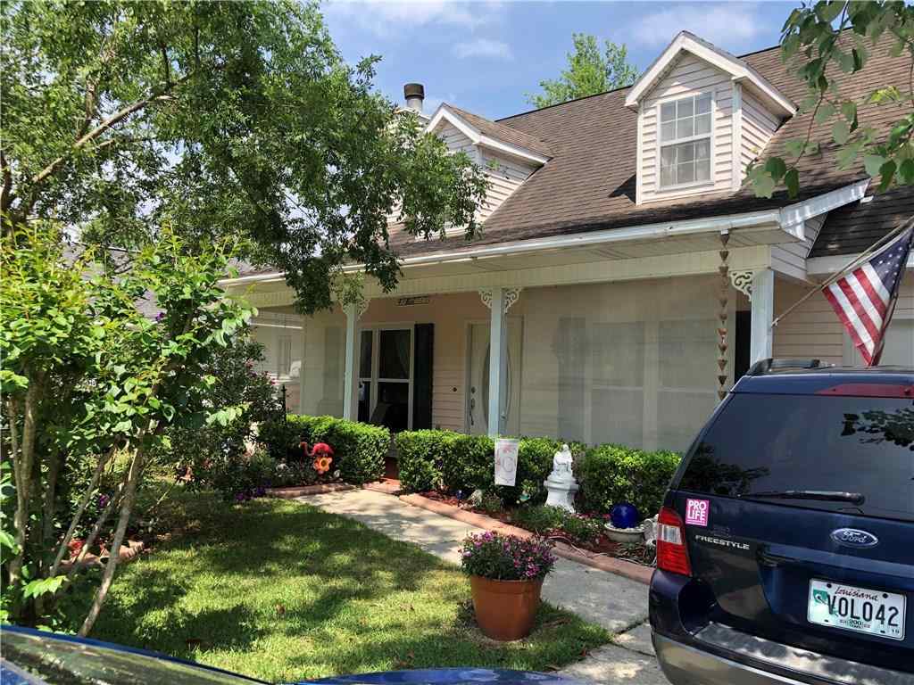 414 West Suncrest Loop Slidell, LA 70458 - Photo 3 of 21 Gallery Image 3