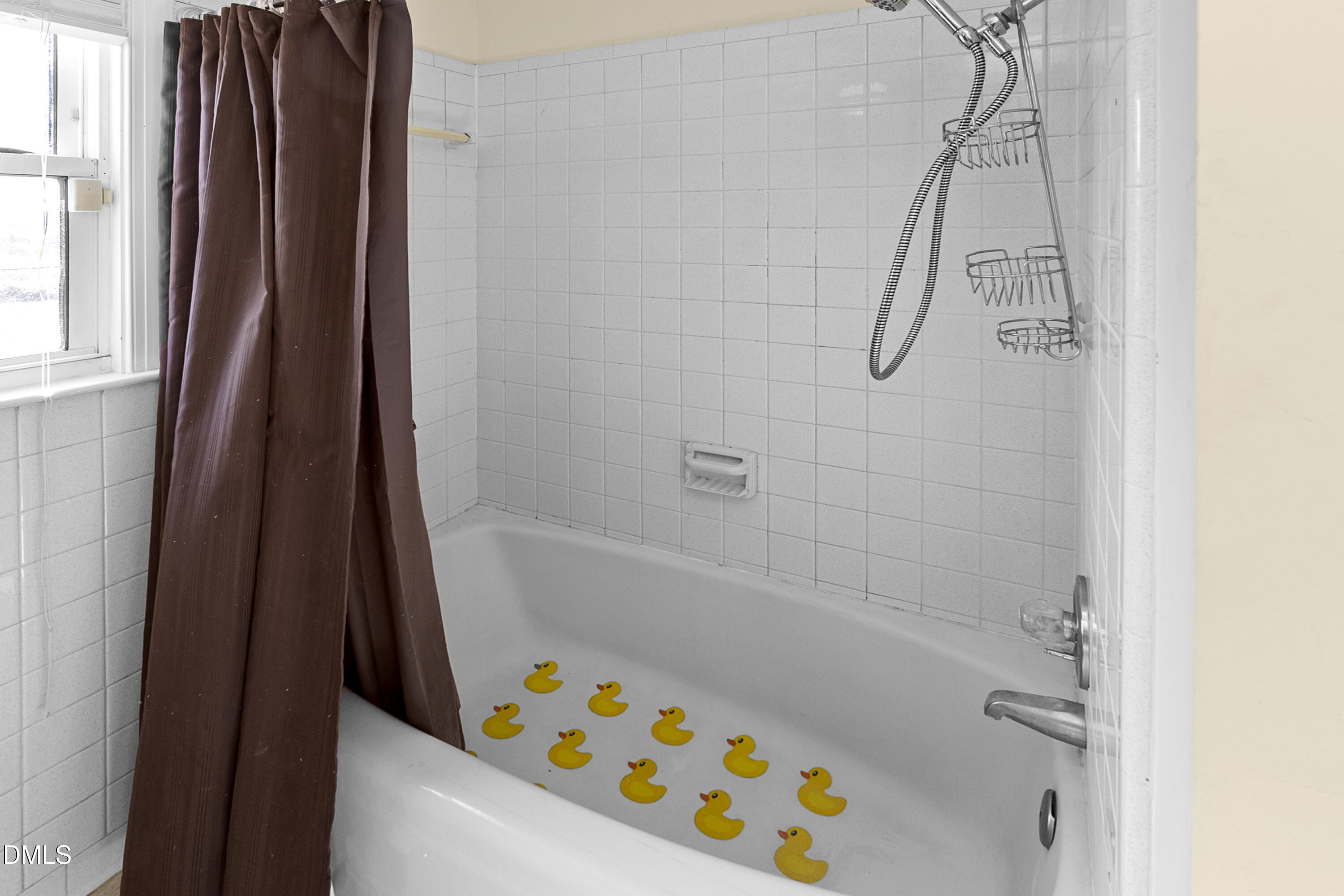 5575 Straw Pond School Road Godwin, NC 28344 - Photo 20 of 66 a bathroom with a bathtub and a shower