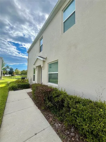 $2,100 | 741 Ashentree Drive, Plant City, FL 33563