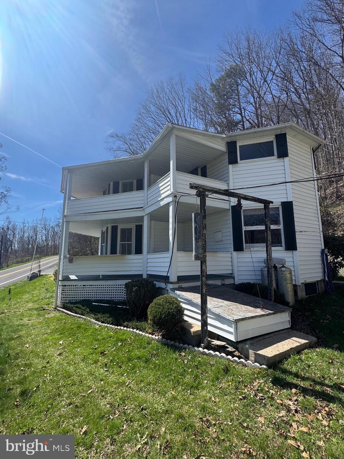 18250 South Fork Road Moorefield, WV 26836 - Photo 39 of 76 front view of a house with a yard