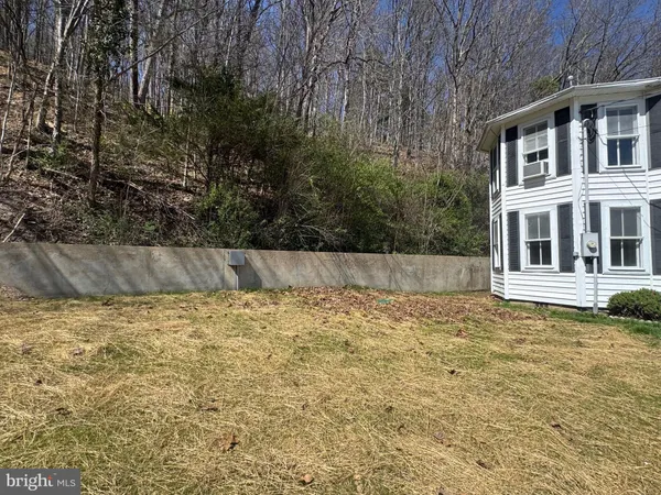 $275,000 | 18250 South Fork Road, Moorefield, WV 26836