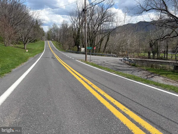$275,000 | 18250 South Fork Road, Moorefield, WV 26836
