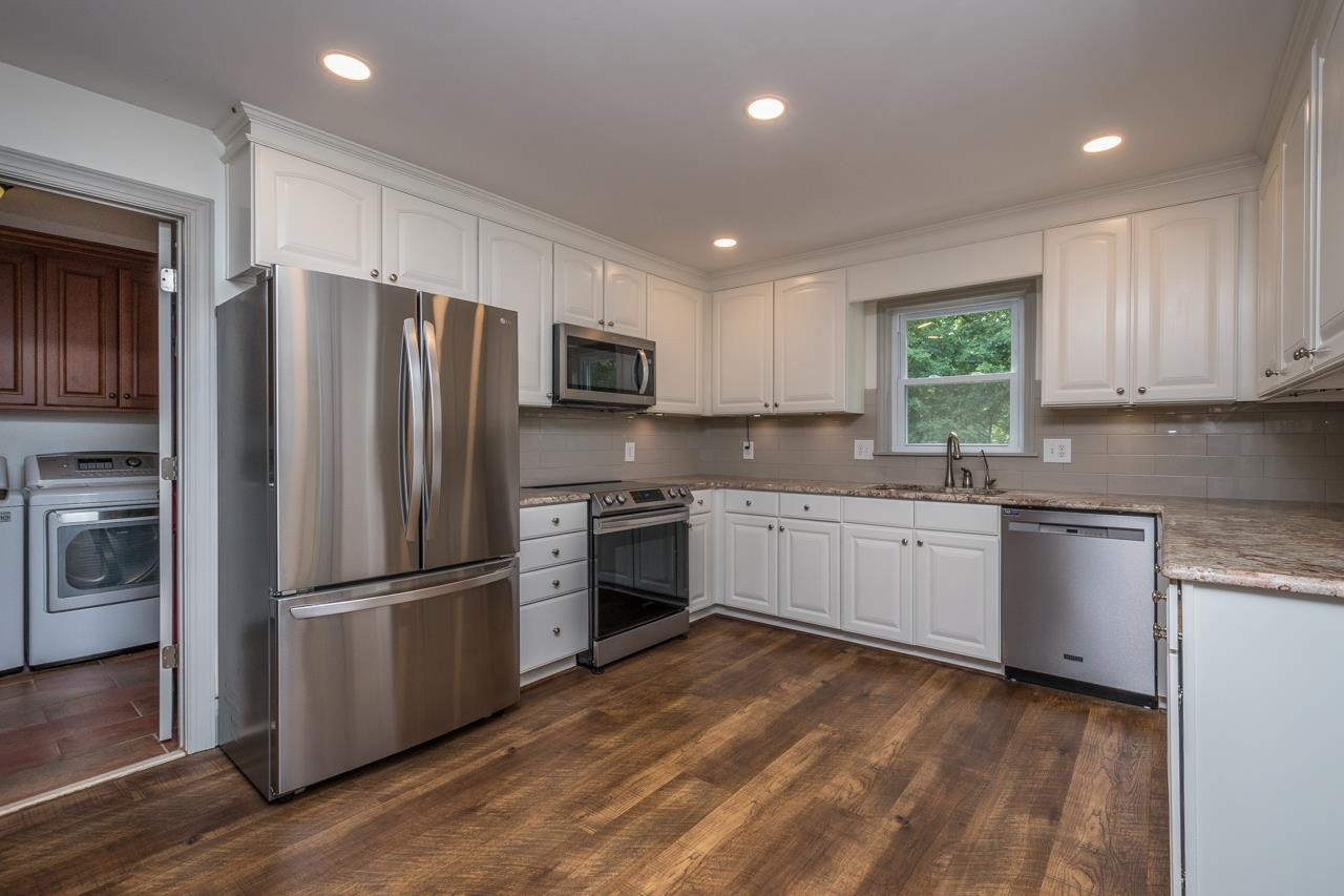 2505 Countrywood Road Raleigh, NC 27615 - Photo 8 of 36 Photo 8