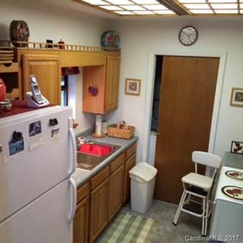 90 Bear Ridge Road, Unit 90 Tuckasegee, NC 28783 - Photo 4 of 9 Gallery Image 4