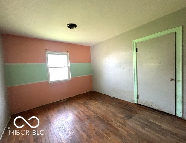 213 Posey Street Windfall, IN 46076 - Photo 12 of 25