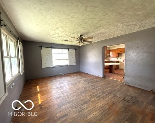 213 Posey Street Windfall, IN 46076 - Photo 4 of 25