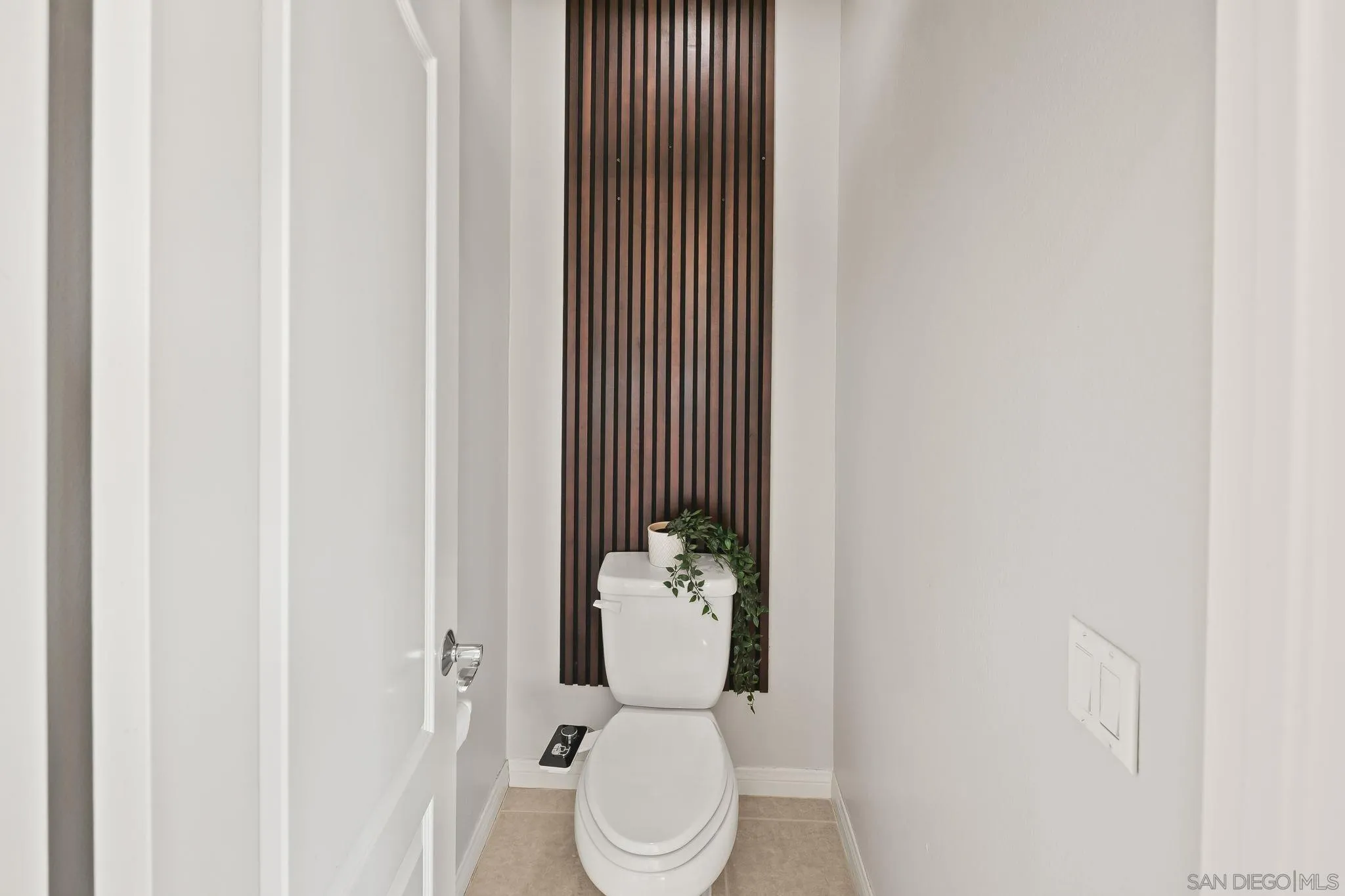 624 Ridgemont Circle Escondido, CA 92027 - Photo 27 of 75