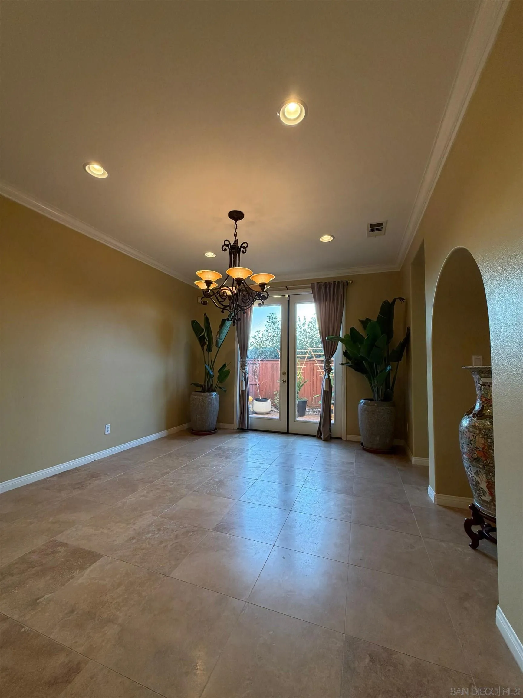 624 Ridgemont Circle Escondido, CA 92027 - Photo 30 of 75