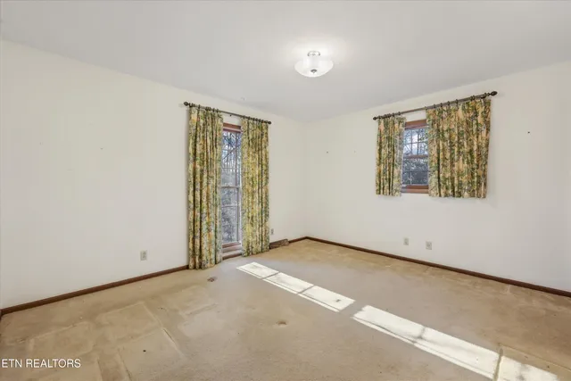 $375,000 | 104 Windgate Road, Oak Ridge, TN 37830