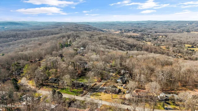 $375,000 | 104 Windgate Road, Oak Ridge, TN 37830