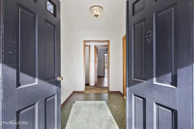 $375,000 | 104 Windgate Road, Oak Ridge, TN 37830