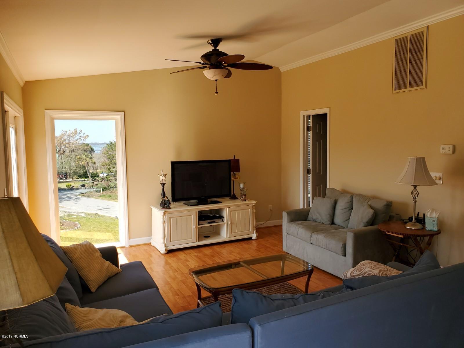 71 E Ridge Surf City, NC 28445 - Photo 31 of 41 20190404_105245