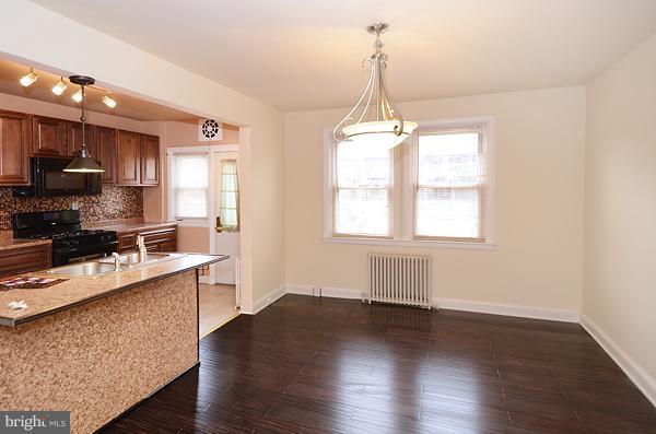 1637 Northwick Road Baltimore, MD 21218 - Photo 10 of 17 Dining Room