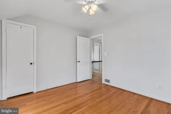 $3,950 | 6130 11th Road North, Arlington, VA 22205