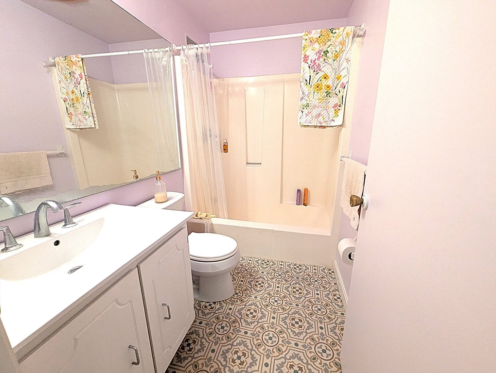 310 Codman Hill Road, Unit 33D Boxborough, MA 01719 - Photo 6 of 6