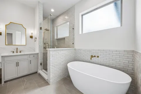 $1,075,000 | 419 Cameron Avenue, Dallas, TX 75223