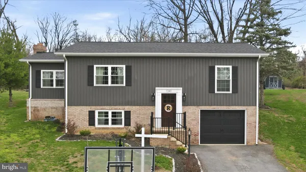 $399,900 | 1341 Outer Drive, Hagerstown, MD 21742