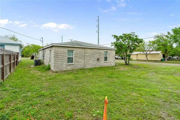 $159,000 | 539 West Nelson Avenue, Aransas Pass, TX 78336