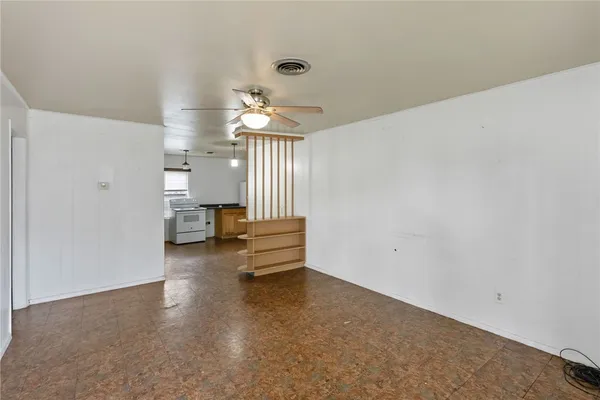 $159,000 | 539 West Nelson Avenue, Aransas Pass, TX 78336