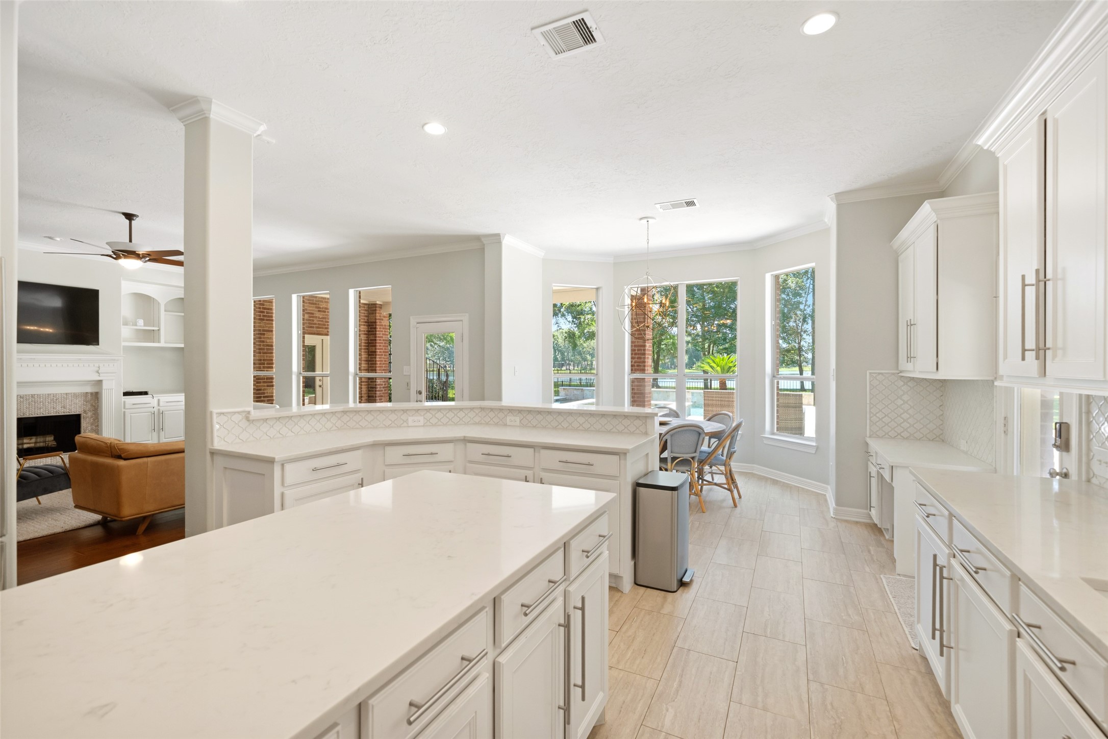 2302 Legends Shore Drive Spring, TX 77386 - Photo 19 of 48 Open kitchen design overlooking the breakfast area and main living spaces.