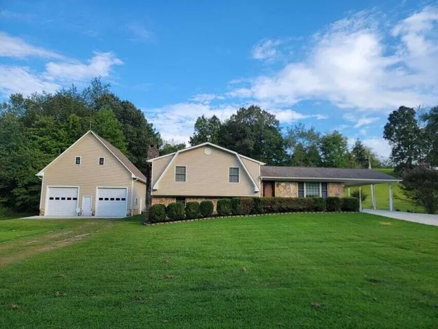 $369,900 | 475 Broyles Road, Spring City, TN 37381