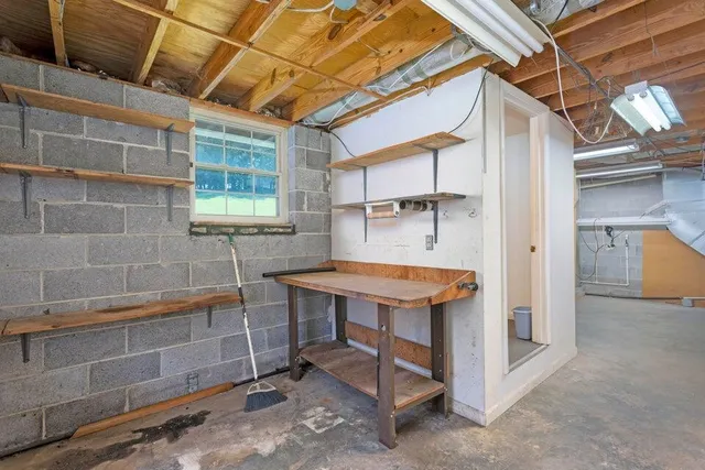 $369,900 | 475 Broyles Road, Spring City, TN 37381