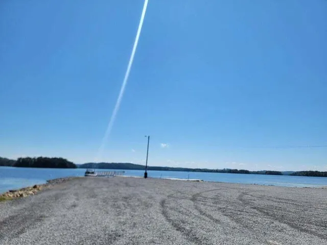 $369,900 | 475 Broyles Road, Spring City, TN 37381