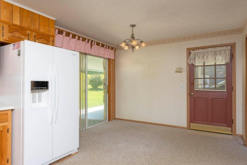 475 Broyles Road Spring City, TN 37381 - Photo 7 of 57 B51