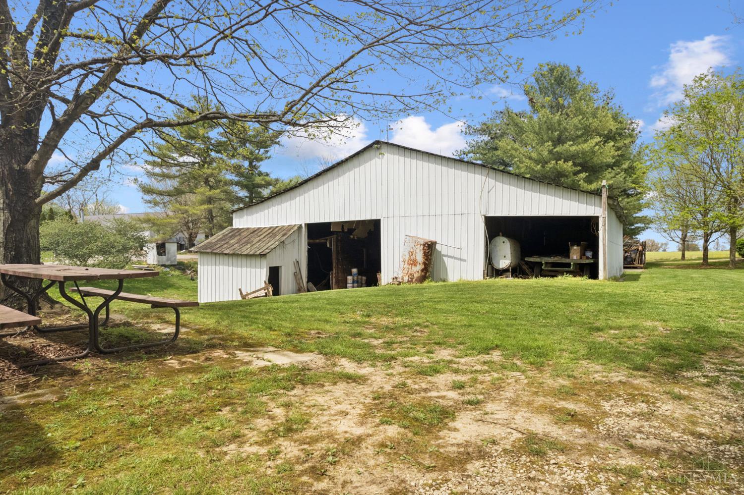 7598 Oak Grove Road Georgetown, OH 45121 - Photo 16 of 28