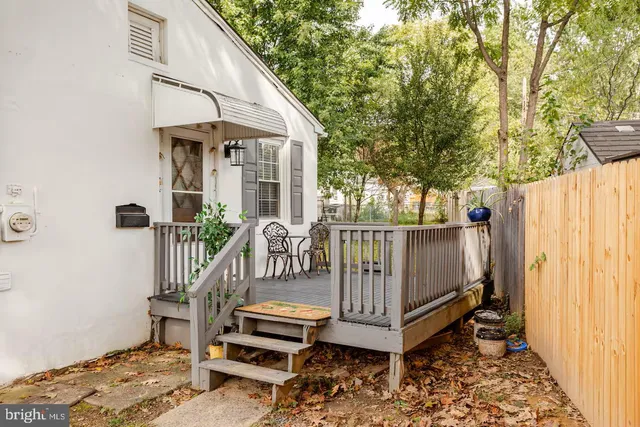 $1,650 | 768 Pennsylvania Avenue, Wallingford, PA 19086