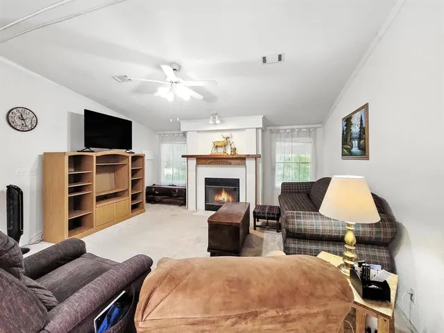 $230,000 | 1652 County Road 1121, Farmersville, TX 75442