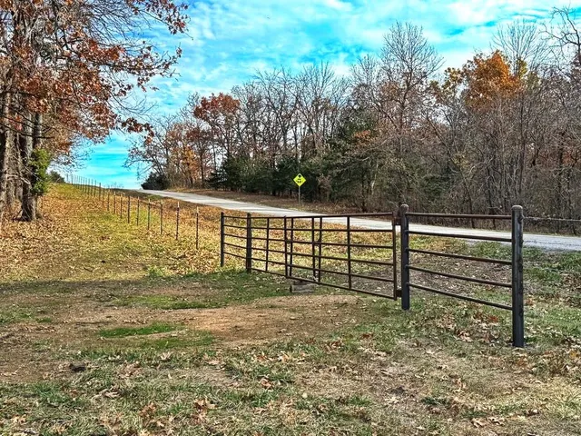 $434,500 | 6745 East Hwy CC, Stockton, MO 65785