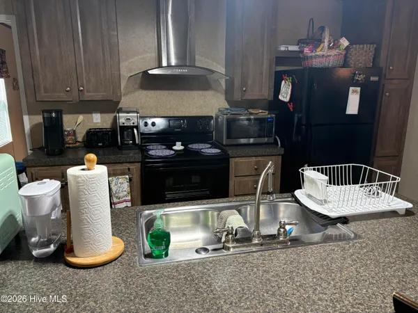 $148,000 | 312 Fire Tower Road, Lake Waccamaw, NC 28450